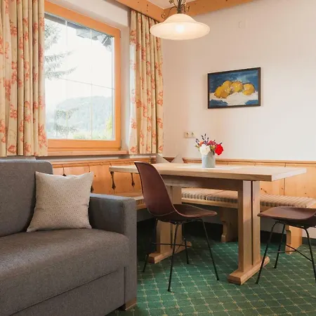 Haus Raschlguat * Fiss