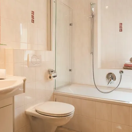 Haus Raschlguat Apartment Fiss